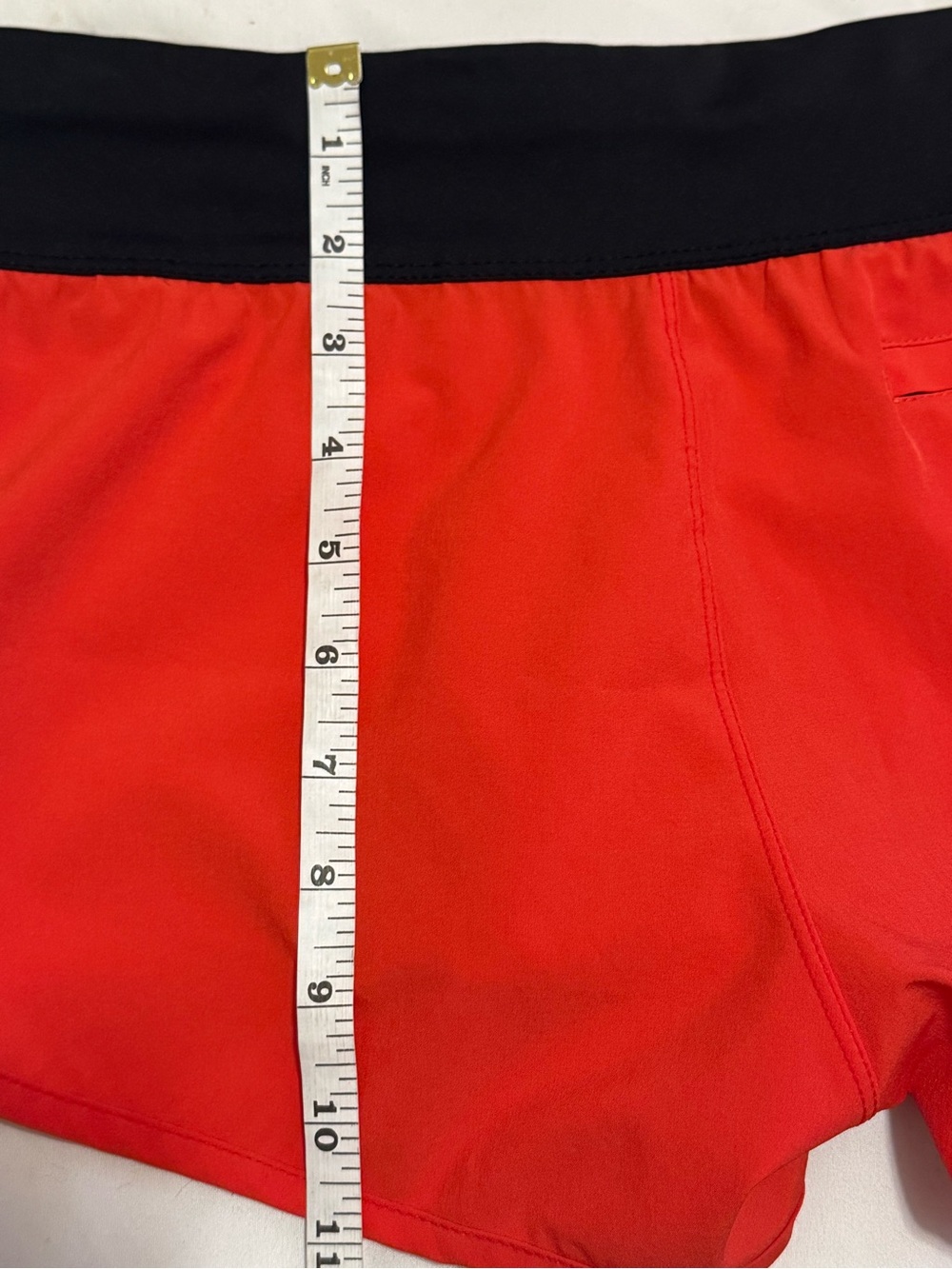 Hurley Phantom 2.5” boardshorts.  Medium EUC - Picture 10 of 11